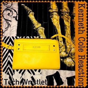 🐝Yellow Tech Wristlet. Kenneth Cole Reaction.